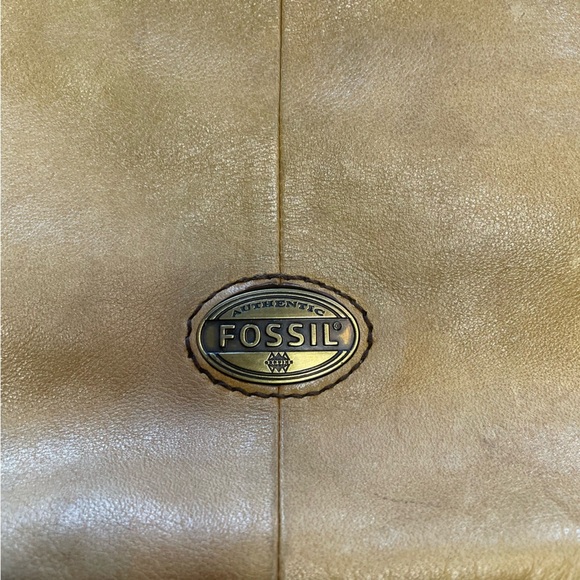 Fossil Explorer Leather Fold Over Messanger Bag work laptop purse - Picture 7 of 11